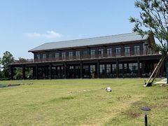 -梁子湖东篱老屋生态庄园