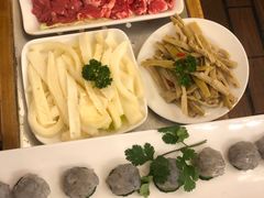 -山城年华老火锅(玉林店)