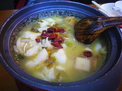 -周鱼小馆石锅酸菜鱼(活力汇店)