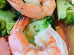 -Chom Cafe and Restaurant