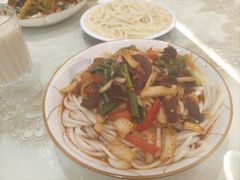 -欧提汗·新疆餐厅·清真(银都路店)