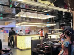 -捞王锅物料理(上海世茂广场店)