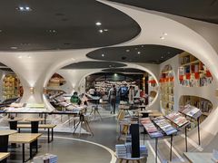 -钟书阁(珍园店)