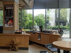 -星巴克臻选(杭州嘉里中心1F店)
