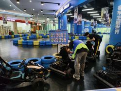 -卡尔飞车(武汉青山印象城店)