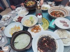 -一家人(凯旋路店)