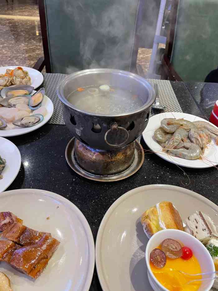 中威蓝海御华大饭店(无锡惠山万达广场店)