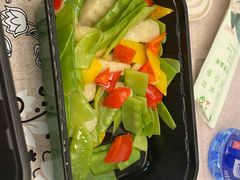 -云海肴·汽锅鸡·云南菜(天山百盛优客店)