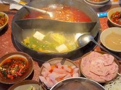 -赵美丽·重庆社区火锅·直营店(火车东站·中豪国际店)