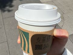 -星巴克(成都天府水街店)