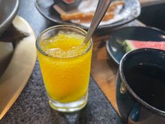 -湊湊火锅·茶憩(南京东路悦荟店)