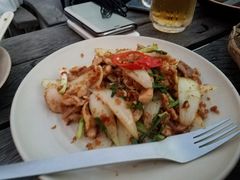 香茅辣椒炒鸡肉-Cau Go Vietnamese Cuisine