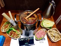 -独食火锅·半米屋台(直营总店)