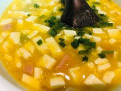 -有红鸡毛店·川菜(建设路店)