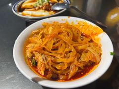 -艳阳天民俗村(公园路店)