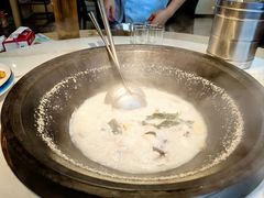 -陈大锅·岳阳鱼馆·地道岳阳菜(美食街店)