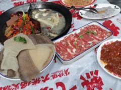 -肖婷姐大铁锅重庆火锅(南湖店)