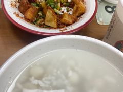 -杨大叔爱面子·四川小吃(岗头店)