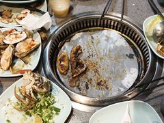 -金滏山烤肉·海鲜·火锅自助餐厅(襄阳万达店)
