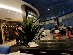 -粤海酒店-旋转餐厅