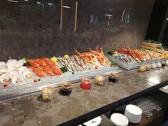 -BLU 全日制餐厅(上海安曼纳卓悦酒店)