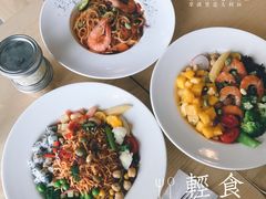 -F+轻食健身赋能空间(中华北路国贸商场店)