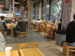 大堂-么肆烤肉·中式自助·烤肉大排档(街道口季佳PAI店)