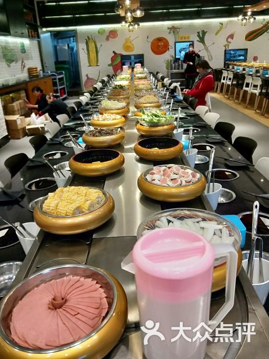 九吞回转自助火锅(万隆店)图片 第39张