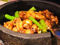 石锅杭椒牛蛙-桂满陇天书(南京德基旗舰店)