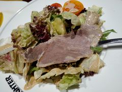 咸牛肉蔬菜沙拉-斗牛士牛排(南京东路店)