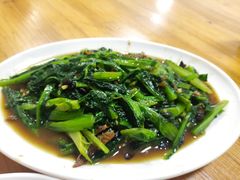 豆豉鯪魚炒油麥菜-甜甜屋(解放中路店)