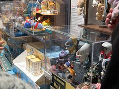 -泡泡玛特POPMART(国金街店)