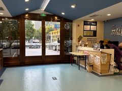 -萌兽医馆·犬猫专科·眼科中心·宠物医院(朝阳门分院)