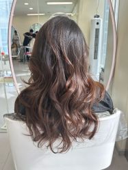 -5M HAIR SALON