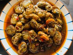 -臻鲜燕海鲜融合餐厅(金陵style店)