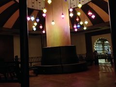 -泉城欧乐堡戏水湾艺术养生温泉