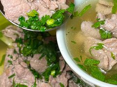 -全牛匠·乐山跷脚牛肉(新中关店)