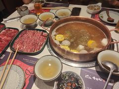 -牛村来人潮汕牛肉火锅(西单店)