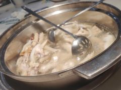 -三个椰子·现砍椰子鸡(金源CBD店)
