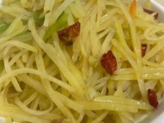 酸辣土豆丝-满口香饭店