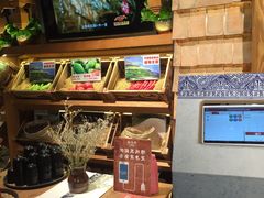 -云海肴·汽锅鸡·云南菜(天山百盛优客店)