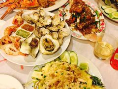 -Red Lobster