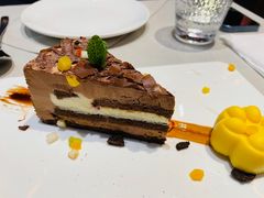 -YUE·6·西式融合餐厅(外滩六号店)