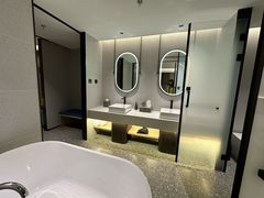 -南通中心濠河风景区圆融广场诺富特酒店