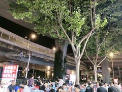 -老街烧烤大排档·地道湖北菜·龙虾馆(汉口火车站店)