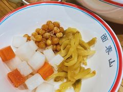 自助小菜-面春山·传统老卤面(天隆寺店)