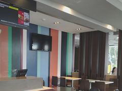 -麦当劳(常山服务区得来速店)
