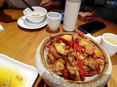 -隔壁老王·家常云南菜(花巷店)