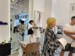 -I+造型烫发染发