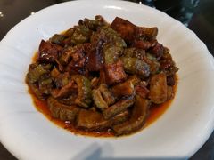 苦瓜烧肉-刘胖子家常菜·蹄花焖藕(兴业店)